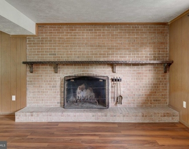 203 Locust Street Sw - Photo Thumbnail 18