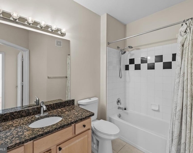 9486 Virginia Center Boulevard - Photo Thumbnail 18