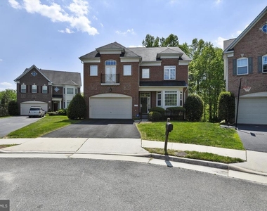 6087 Piney Woods Court - Photo Thumbnail 28