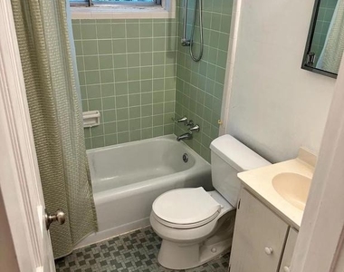 7020 Ted Drive - Photo Thumbnail 12