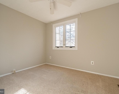 2911 Montauk Court - Photo Thumbnail 27