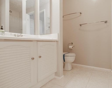 2911 Montauk Court - Photo Thumbnail 24