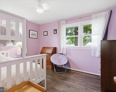 10703 Almond Street - Photo Thumbnail 13