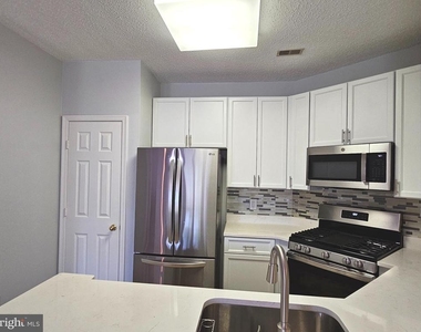 6005 Rosebud Lane - Photo Thumbnail 1