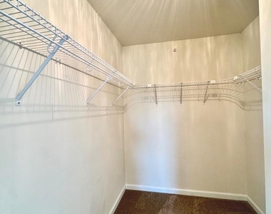 152 Brookland Court - Photo Thumbnail 17