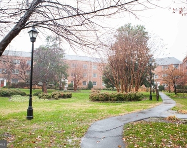 1712 W Abingdon Drive - Photo Thumbnail 24