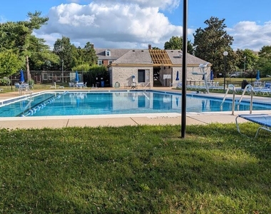 3305 S Wakefield Street - Photo Thumbnail 20