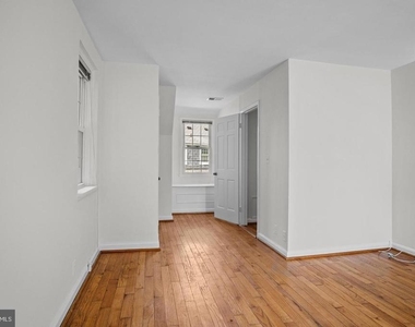 3305 S Wakefield Street - Photo Thumbnail 11
