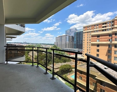 1530 Key Boulevard - Photo Thumbnail 19