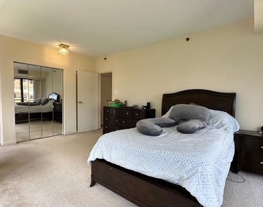 1530 Key Boulevard - Photo Thumbnail 15