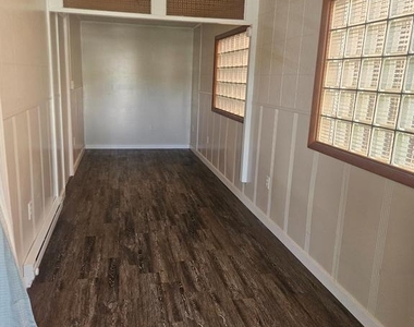 181 S Tulpehocken Street - Photo Thumbnail 11