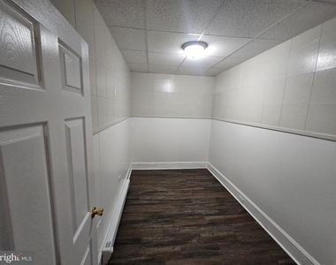 181 S Tulpehocken Street - Photo Thumbnail 7