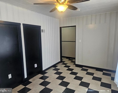 181 S Tulpehocken Street - Photo Thumbnail 2