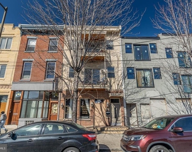 329 W Girard Avenue - Photo Thumbnail 1