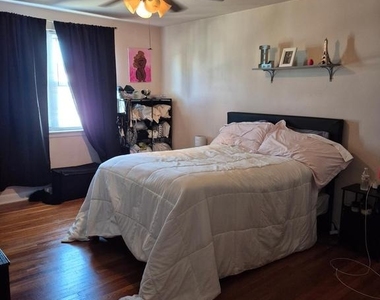 7254 Mansfield Avenue - Photo Thumbnail 10