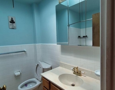 7254 Mansfield Avenue - Photo Thumbnail 19