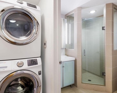 444 N 4th Street - Photo Thumbnail 12