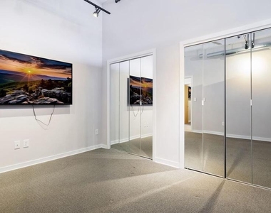 444 N 4th Street - Photo Thumbnail 14