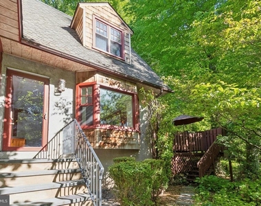 626 Lakeside Avenue - Photo Thumbnail 23