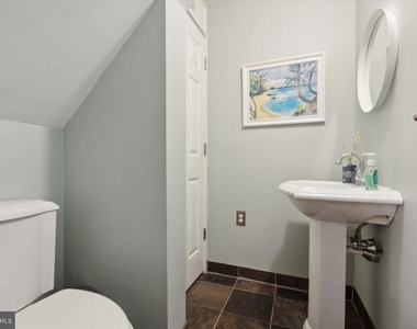 626 Lakeside Avenue - Photo Thumbnail 17
