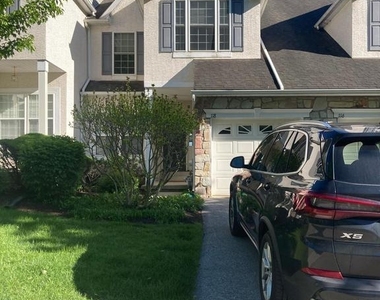 118 Madison Way - Photo Thumbnail 32
