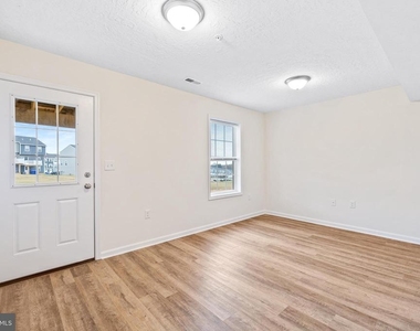 300 Alfalfa Drive - Photo Thumbnail 22