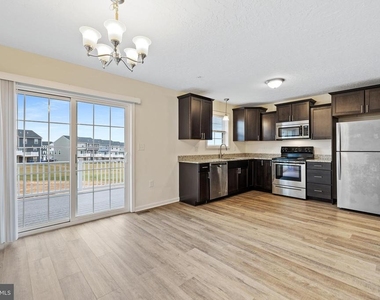 206 Alfalfa Dr - Photo Thumbnail 3
