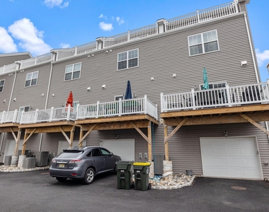 108 Annapolis Street - Photo Thumbnail 16