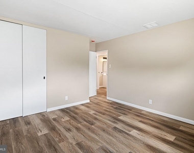 224 Suffolk Road - Photo Thumbnail 15