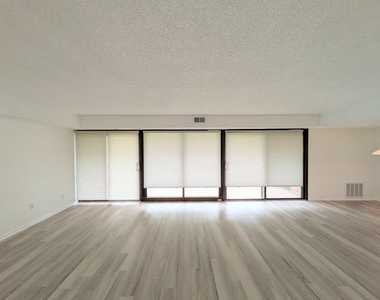 34 Hermitage Drive - Photo Thumbnail 5