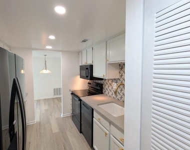 34 Hermitage Drive - Photo Thumbnail 14