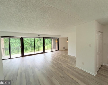 34 Hermitage Drive - Photo Thumbnail 4