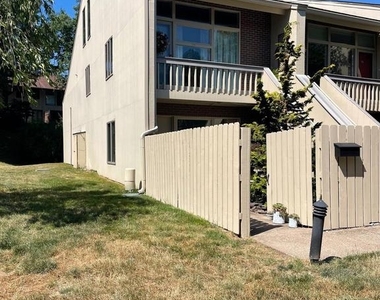 29 Oscar Hammerstein Way - Photo Thumbnail 1