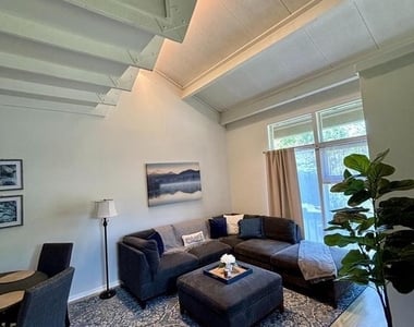 29 Oscar Hammerstein Way - Photo Thumbnail 43