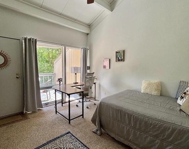 29 Oscar Hammerstein Way - Photo Thumbnail 52