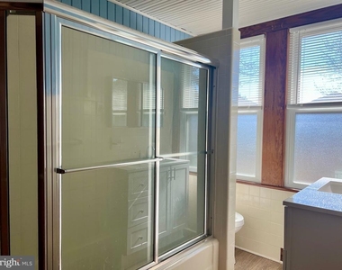 171 N River Drive - Photo Thumbnail 27