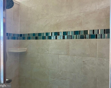 171 N River Drive - Photo Thumbnail 25
