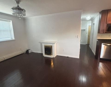 402 4th Avenue - Photo Thumbnail 6