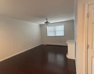 402 4th Avenue - Photo Thumbnail 4