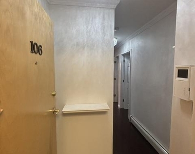 402 4th Avenue - Photo Thumbnail 2