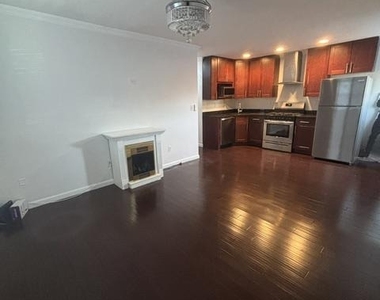 402 4th Avenue - Photo Thumbnail 7