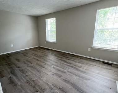 16337 Pewter Lane - Photo Thumbnail 9