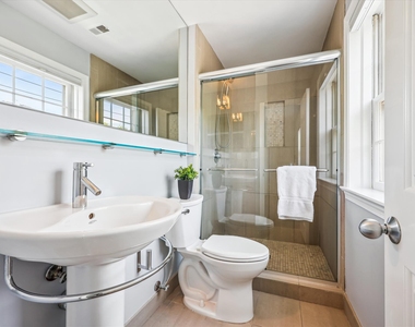 6705 Hillandale Road - Photo Thumbnail 15