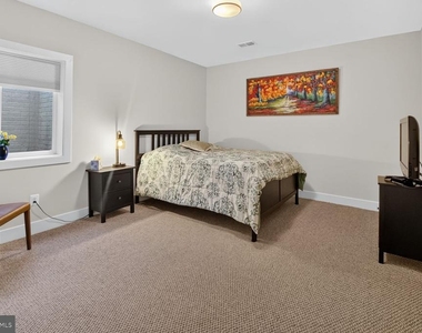 6106 Swansea Street - Photo Thumbnail 36