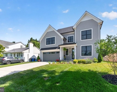 6106 Swansea Street - Photo Thumbnail 1