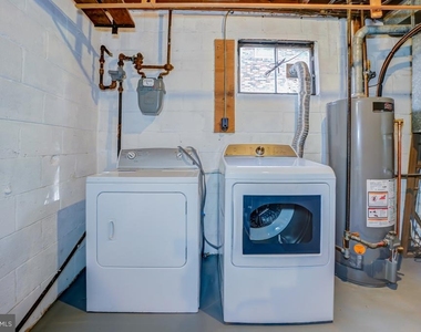 6417 Earlham Drive - Photo Thumbnail 30