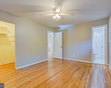 6417 Earlham Drive - Photo Thumbnail 22