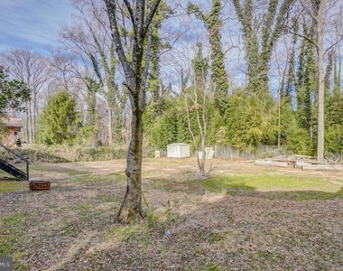 6417 Earlham Drive - Photo Thumbnail 33