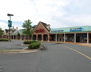 36 Prairie Rose Court - Photo Thumbnail 17
