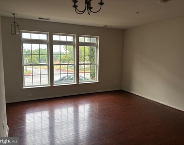 8141 Mission Hill - Photo Thumbnail 3